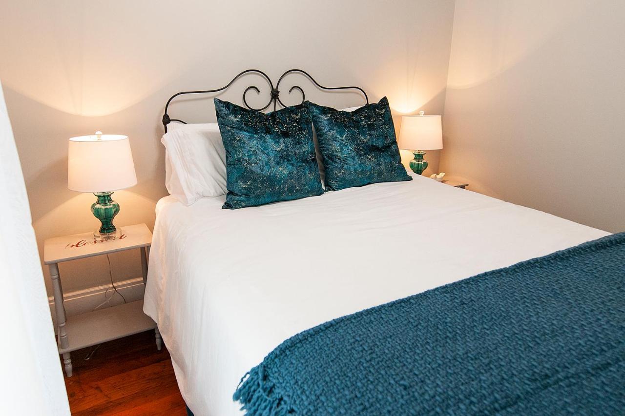 Dabbs Hotel Bed And Breakfast Llano Экстерьер фото